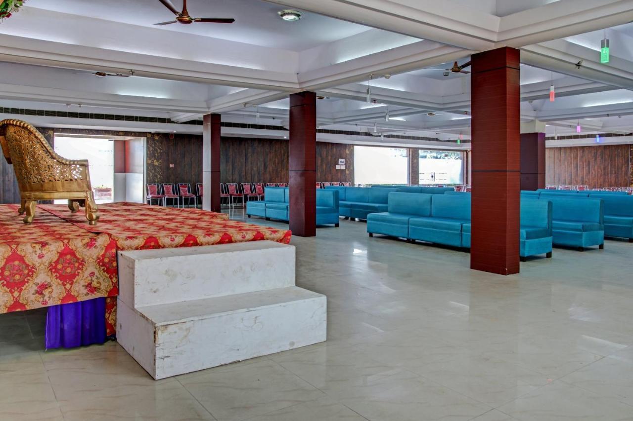 מלון Dhāmpur Oyo 62241 Swastik Garden מראה חיצוני תמונה
